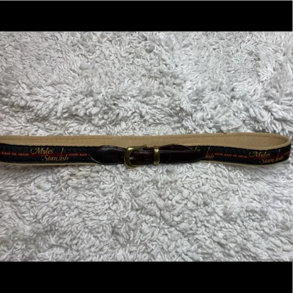 YRI Myles‎ Standish golf belt sz 38